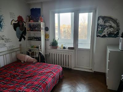 квартира за адресою Інститутська вул., 19
