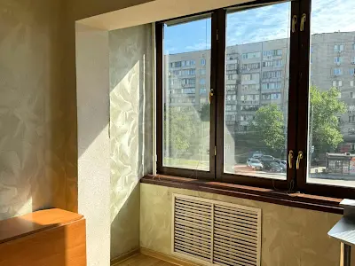 квартира за адресою Героїв полку 