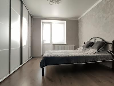 квартира за адресою Головатого вул., 76б