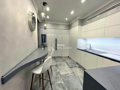 квартира по адресу Авиаконструктора Антонова ул., 2-Б