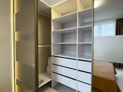 квартира по адресу Червоной Калины просп., 56