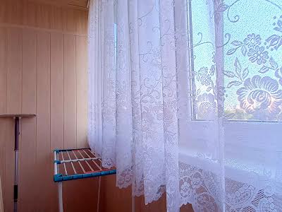 квартира за адресою Автозаводська вул., 81