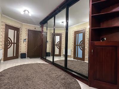 квартира за адресою Лесі Українки вул., 19