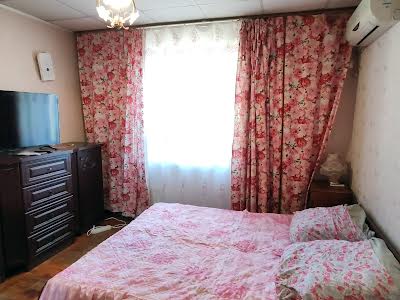 квартира за адресою Йорданська вул. (Лайоша Гавро), 9ж