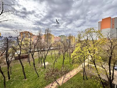 квартира за адресою Каунаська вул., 6/1