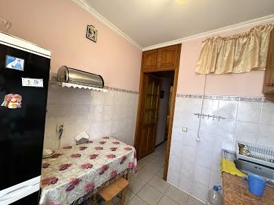 квартира за адресою Лисеницька вул., 13