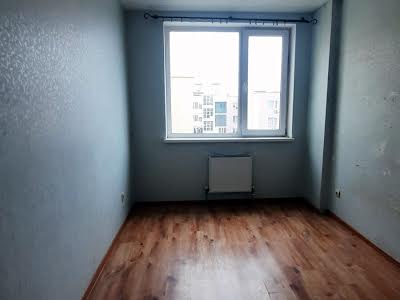 квартира за адресою смт. Авангард, Европейская, 12