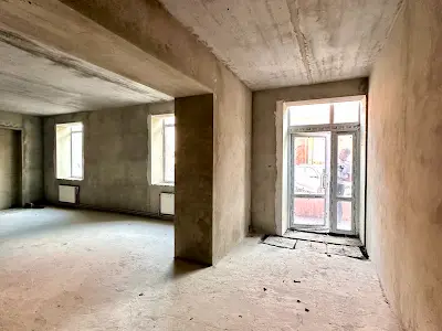 комерційна за адресою Водопровідна вул., 34