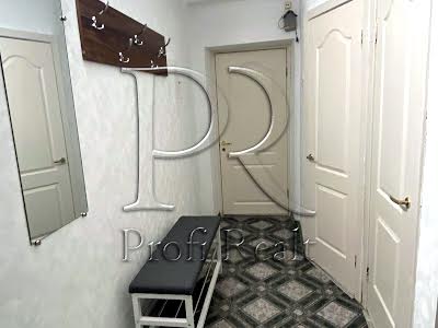 квартира за адресою Авіаконструктора Антонова вул., 15А