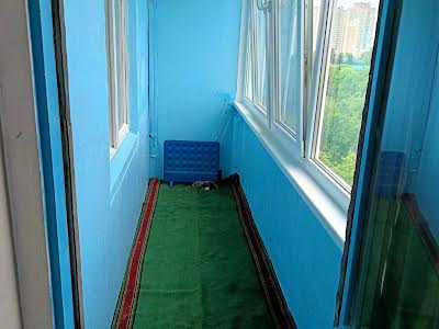 квартира за адресою Метрологічна вул., 6