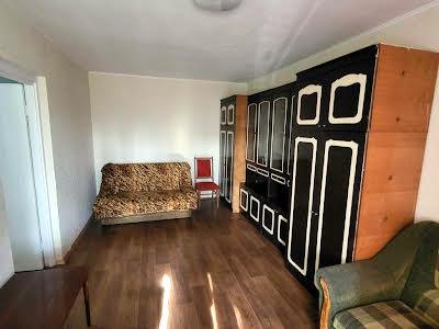 квартира за адресою Леся Курбаса просп., 18