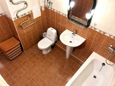 квартира за адресою Степана Рудницького вул. (Академіка Вільямса), 5