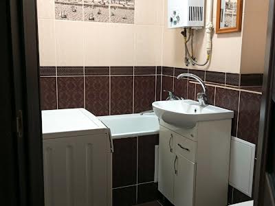 квартира по адресу Параджанова ул., 10