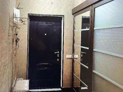 квартира за адресою Середня вул., 24 к3