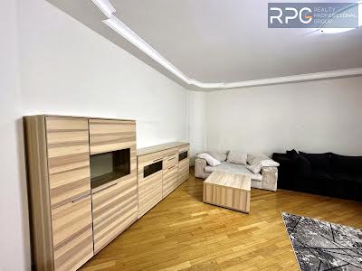 квартира за адресою Старонаводницька вул., 4-В