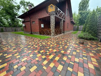 дом по адресу Центральна