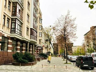 квартира за адресою Золотоворітська вул., 13