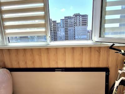 квартира за адресою Урлівська вул., 24