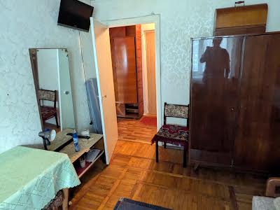квартира за адресою Амвросія Бучми бульв., 7