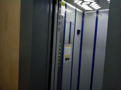 квартира за адресою Дарницький бульв., 7