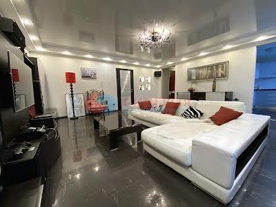 квартира за адресою Саксаганського вул., 7