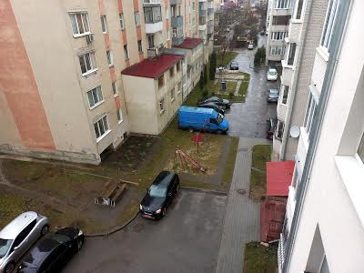 квартира за адресою Карпенка вул., 36б