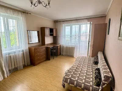 квартира за адресою Перемишльська вул. (Червонопільська), 20/15