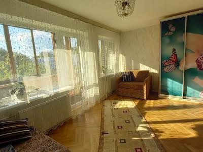 квартира за адресою Лабораторний пров., 26а