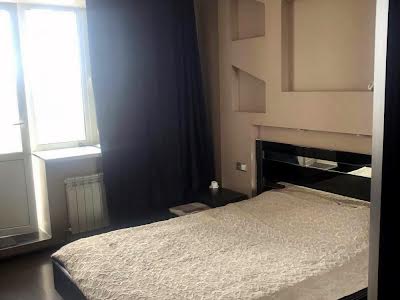 квартира по адресу вулиця Бориспільська, 6