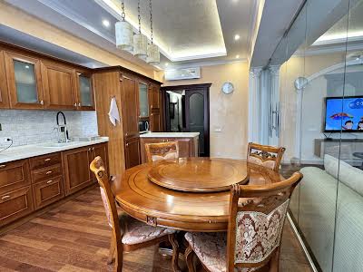 квартира за адресою Шевченка просп., 33б