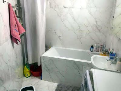 квартира за адресою Оноре де Бальзака вул., 6