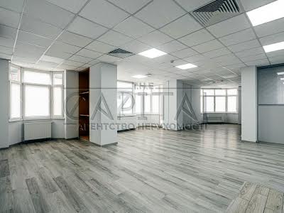 коммерческая по адресу Кловский спуск, 5