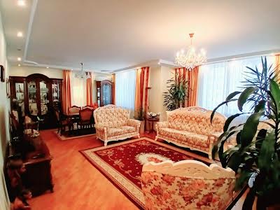 квартира за адресою Срібнокільська вул., 1