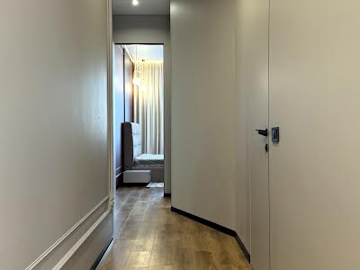 квартира за адресою Драгомирова, 14а