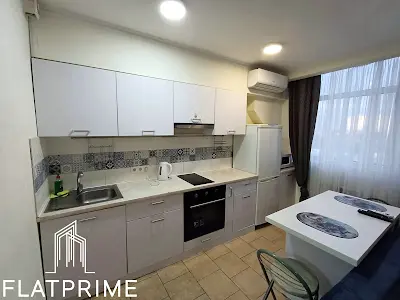 квартира за адресою Машинобудівна вул., 41