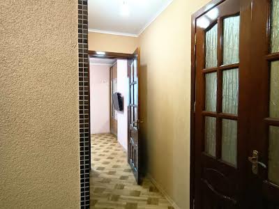 квартира за адресою Білозіра, 8