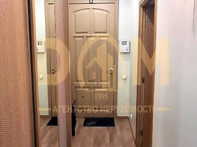 квартира за адресою Черняховського вул., 12