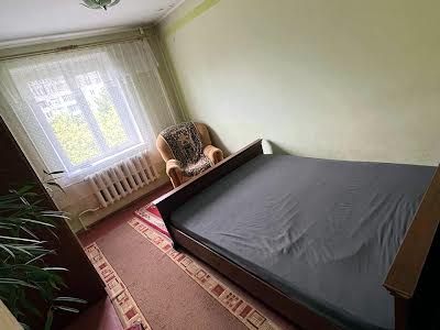 квартира за адресою Івана Миколайчука вул., 4А