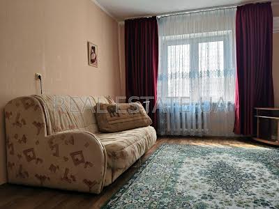 квартира за адресою Драгоманова вул., 1-Г