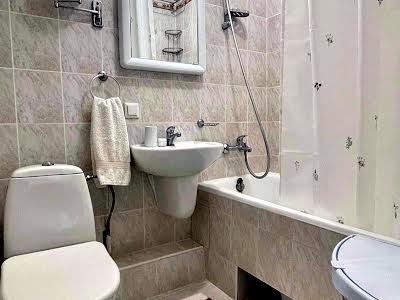 квартира за адресою Олекси Тихого вул. (Виборзька), 80/17
