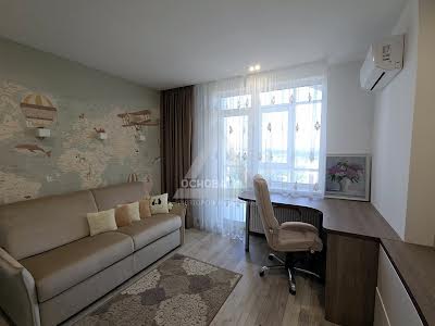 квартира за адресою Сергія Зорського вул. (Гагаріна), 3