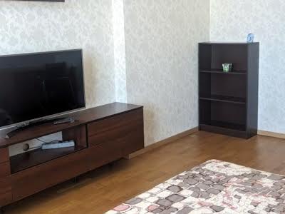 квартира за адресою Драгоманова вул., 40з