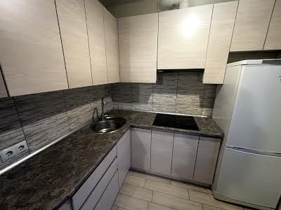 квартира по адресу Добробутна ул., 15