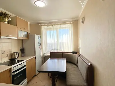 квартира по адресу Степана Бандеры ул., 19