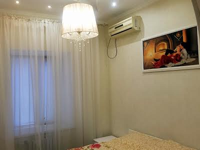 квартира по адресу Софиевская ул., 30