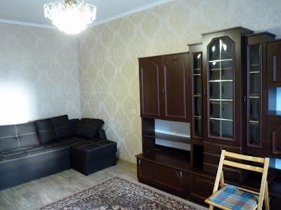 квартира за адресою Ільфа та Петрова вул., 55