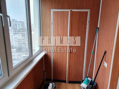 квартира за адресою Драгоманова вул., 8А