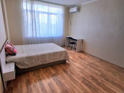 квартира за адресою Машинобудівників вул., 17 а