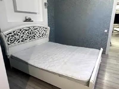 квартира за адресою Набережна Перемоги вул., 44