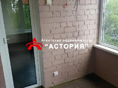 квартира за адресою Світла вул. (Будьонного), 14